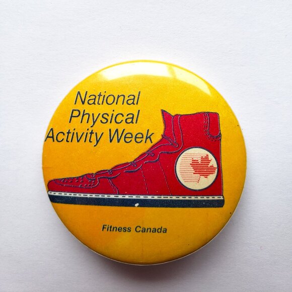 Fitness Canada National Physical Activity Week Pinback Pin Button - Picture 1 of 2